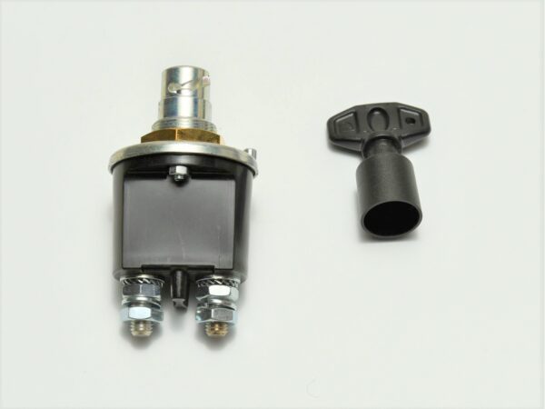 Interruttore stacca batteria con chiave estraibile
