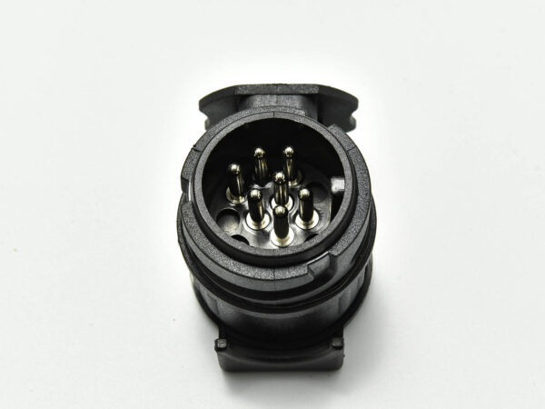 Prese e spine 12 volt e 24 volt