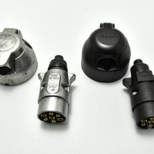 Prese e spine 12 volt per automotive