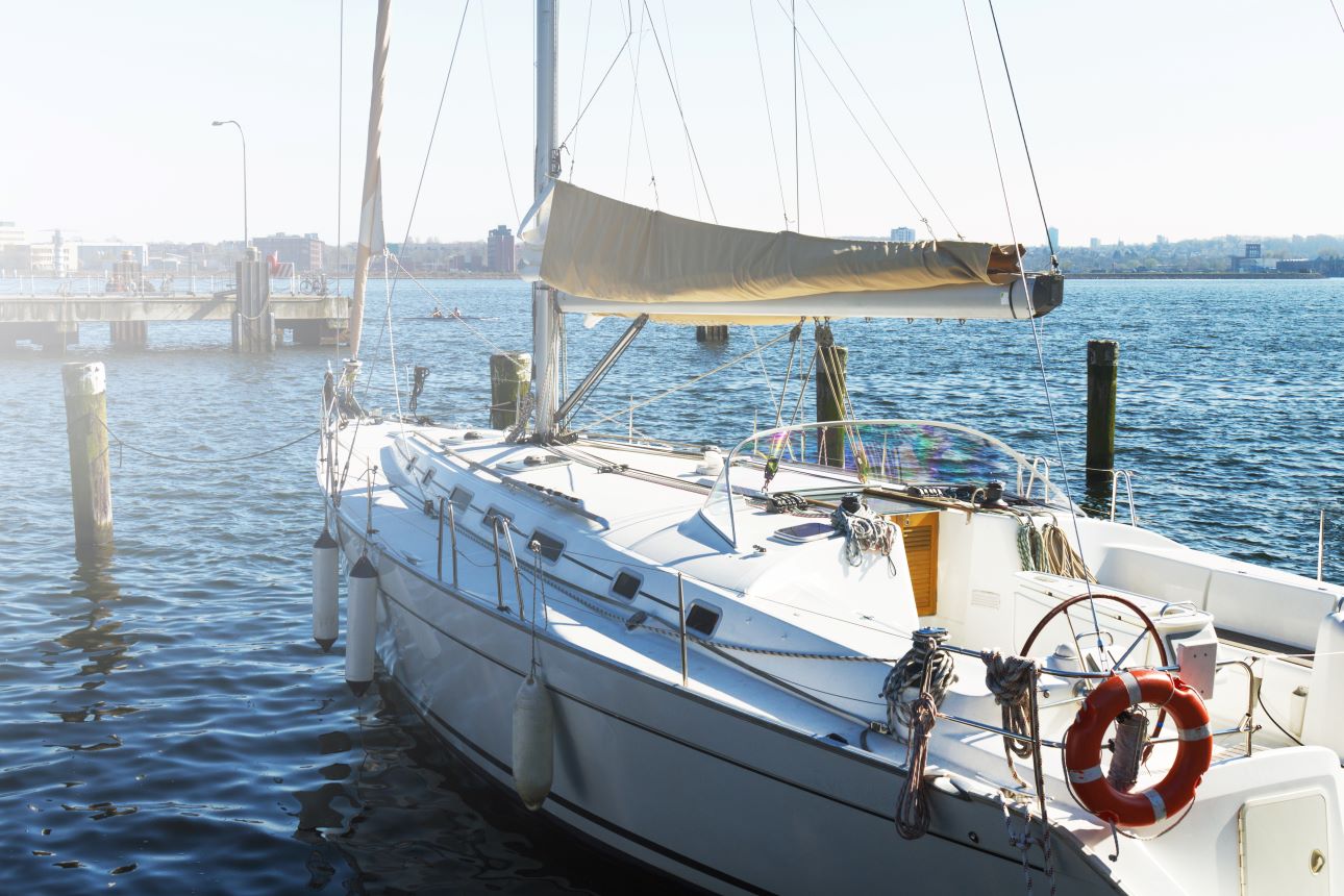 ricambi elettrici per navi